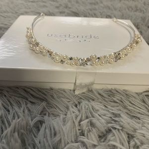 Brand new, never worn wedding headband/headpiece